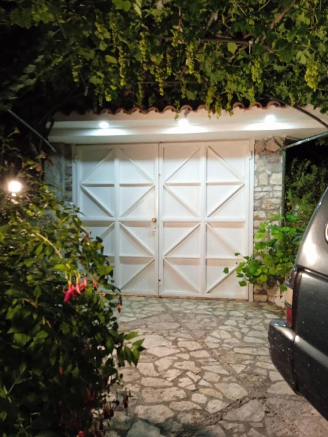 Casa rural Rosemary House *